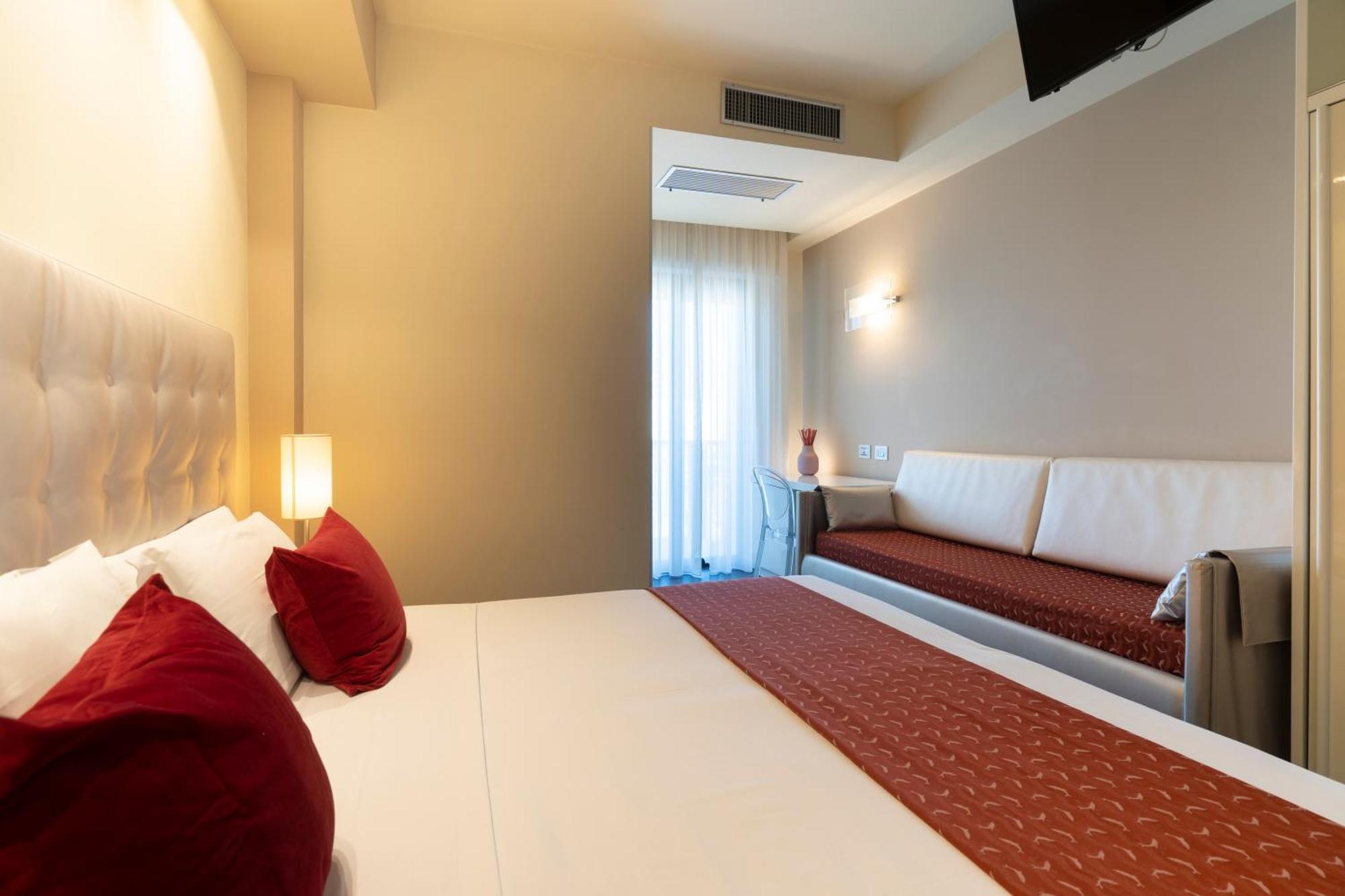 Hotel 2000 リッチョーネ エクステリア 写真