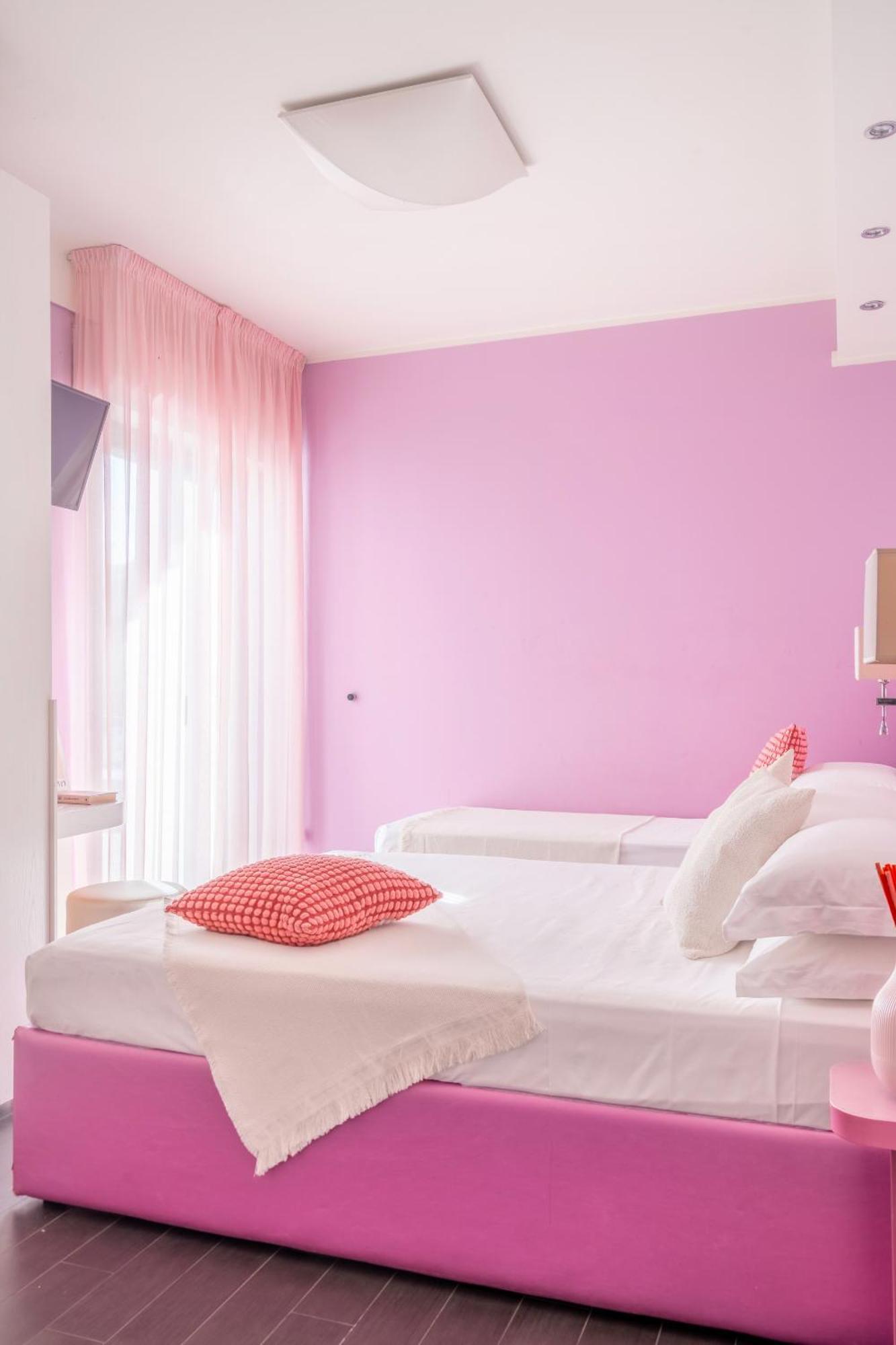 Hotel 2000 リッチョーネ エクステリア 写真